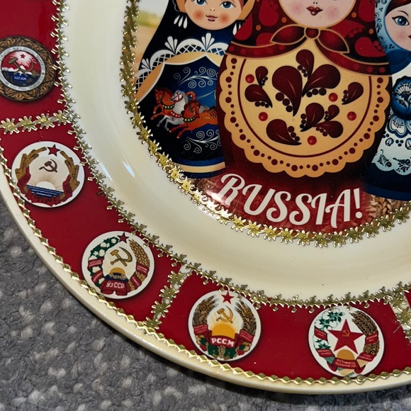 With Love from Russia Plate with holder - Picture 5 of 11